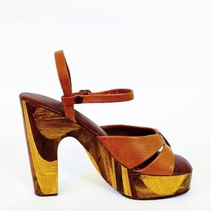 1970s vintage wood platform high heel 70s sandals
